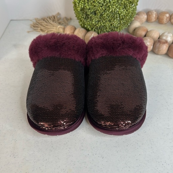 UGG Women's Scuffette II Mirror Ball Slipper Sz 5 NWOB - Picture 2 of 8